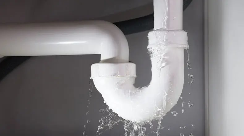 Leaking pipe